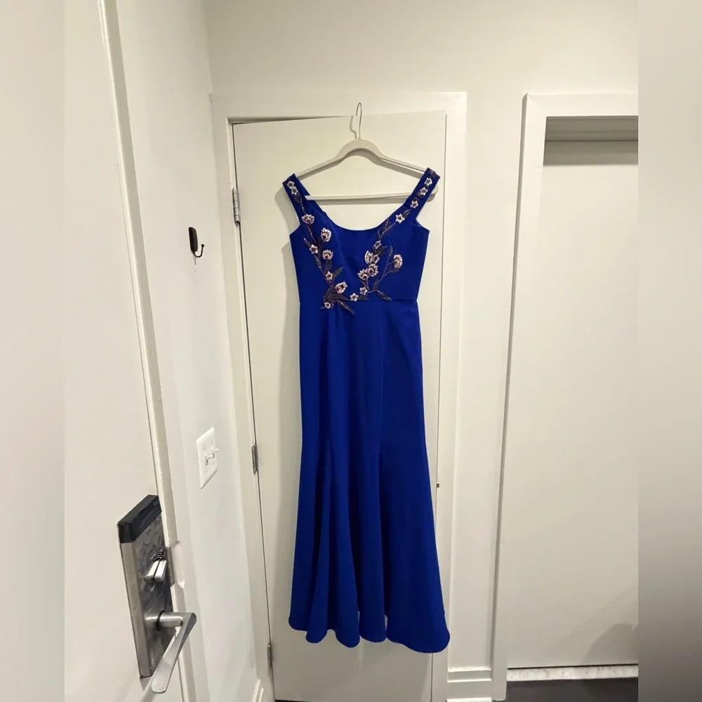 Marchesa Notte Blue Floral Embroidered Long Formal Evening Gown Dress - Picture 8 of 16